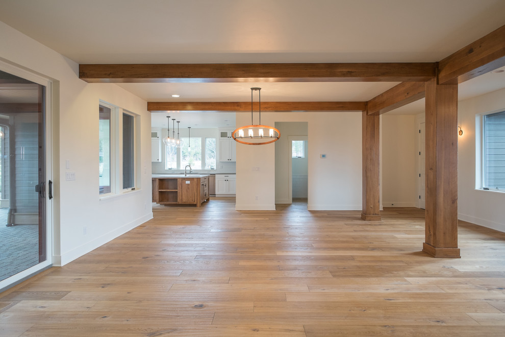 Mid-sized transitional dining room photo