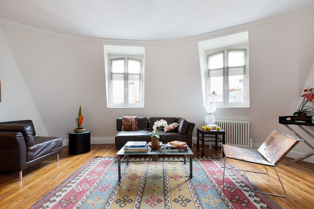 Courty eclectic-living-room