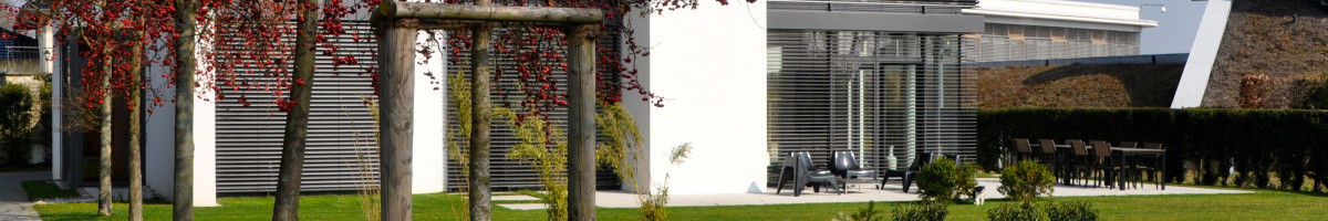 Bezzenberger Gewerbliche Architekten Gmbh Bad Homburg V D H De 61348