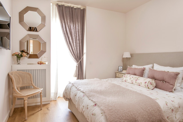 6 objetos imprescindibles en un dormitorio de estilo romántico