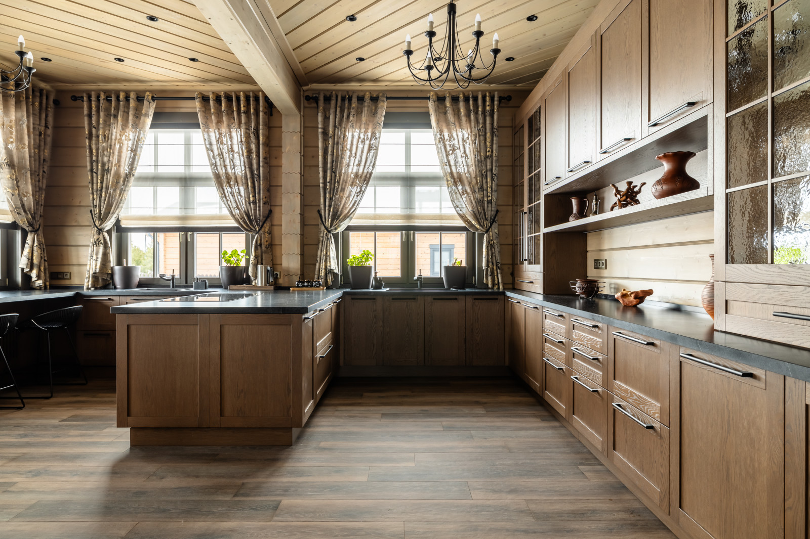 Кухня из массива дуба