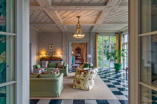 Ann Lyon - Realtor traditional