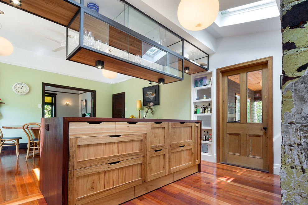 This is an example of an eclectic kitchen in Melbourne.