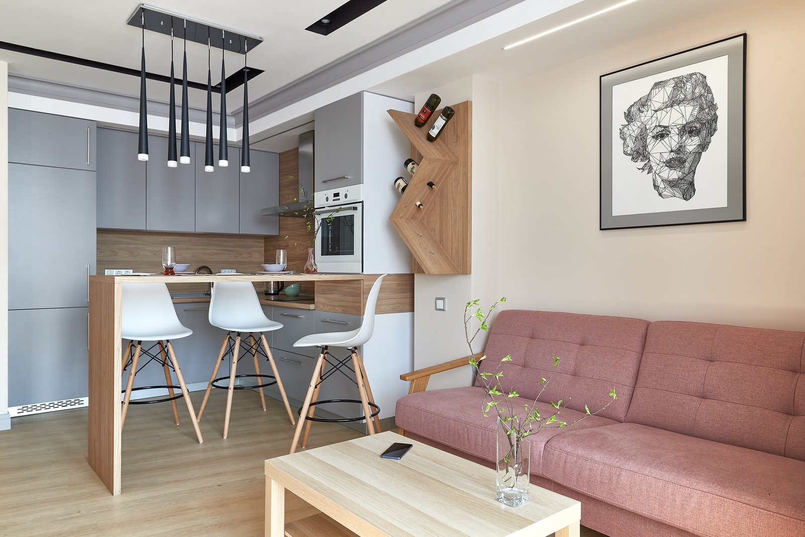 Интерьер квартиры для семьи с двумя детьми.