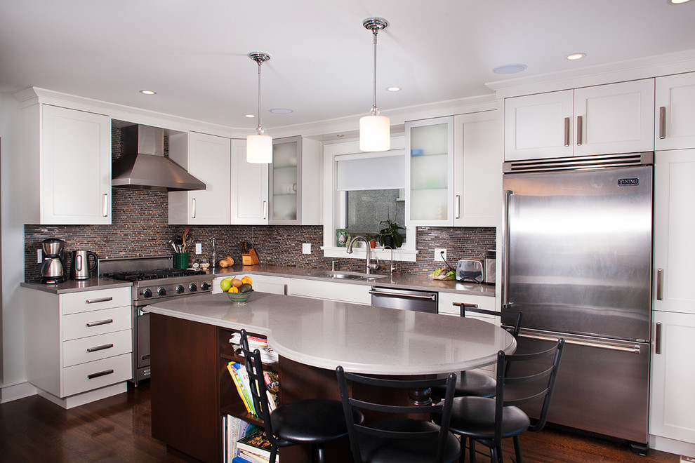 Example of a transitional kitchen design in Vancouver