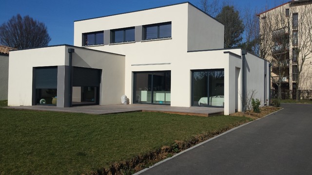Gleiz&eacute; modern-fasad