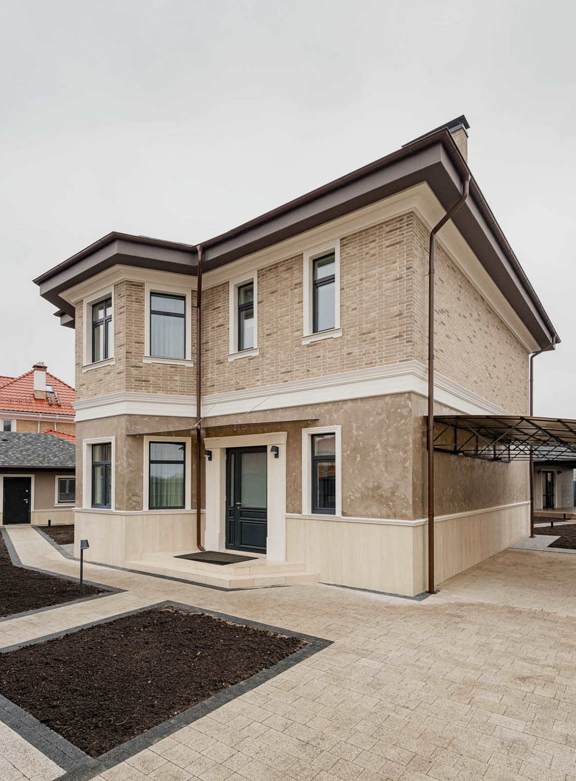 Дом в поселке «Де-Виль». Часть 1