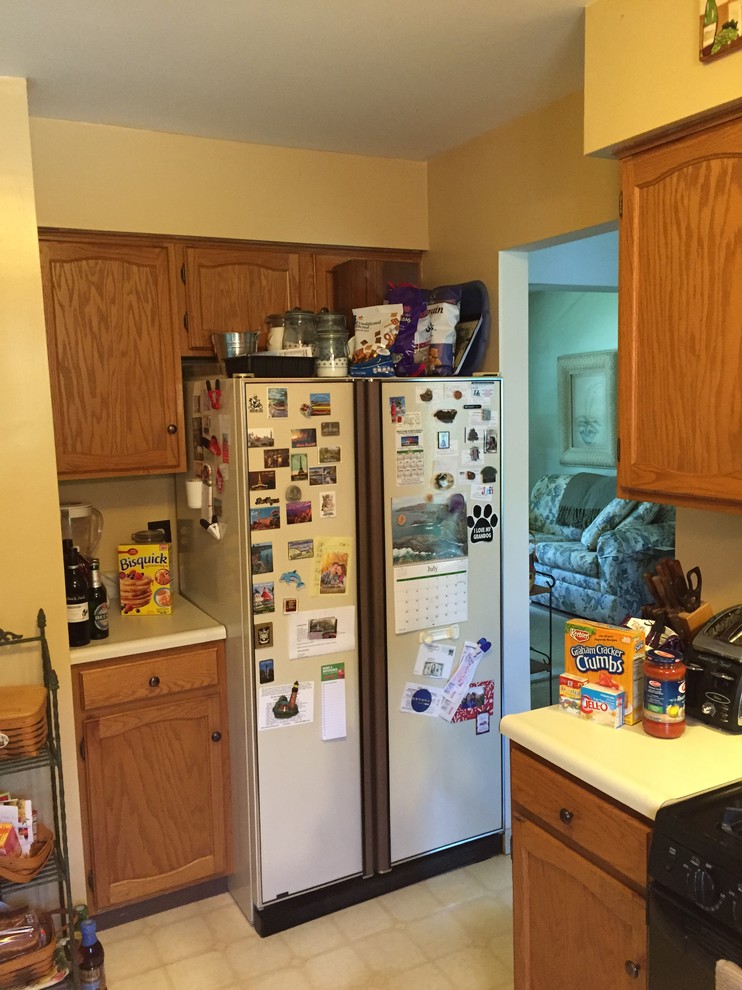 Bright Kitchen from Dark and Crowded, Harrisburg, Pennsylvaia