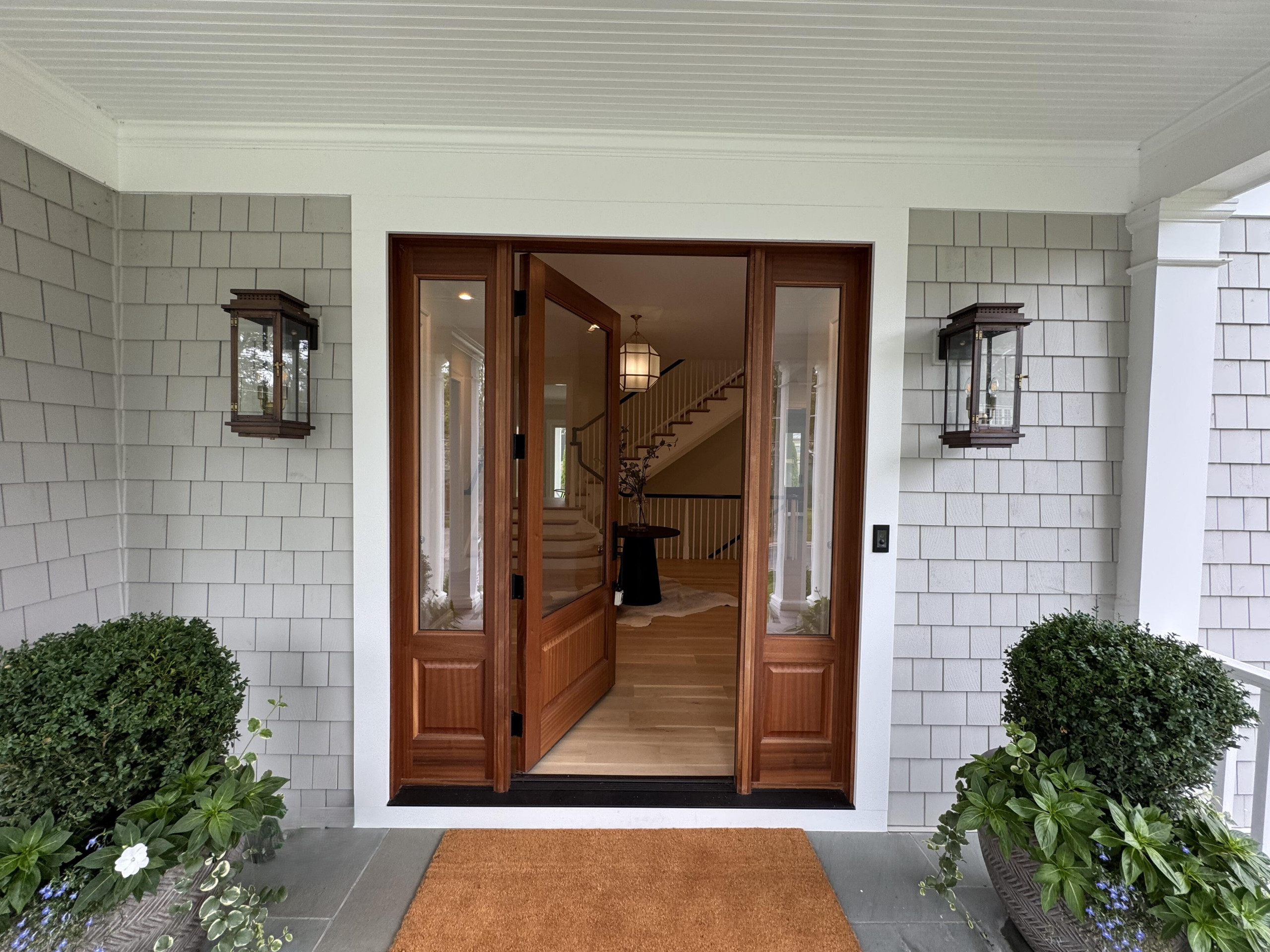 138_Elegant Double Bullnose Entry Stair, Bethesda, MD 20814