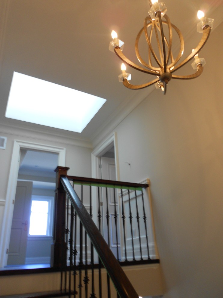 Example of a transitional staircase design in Toronto