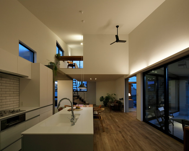 上田町の家 minimalistisch-kueche