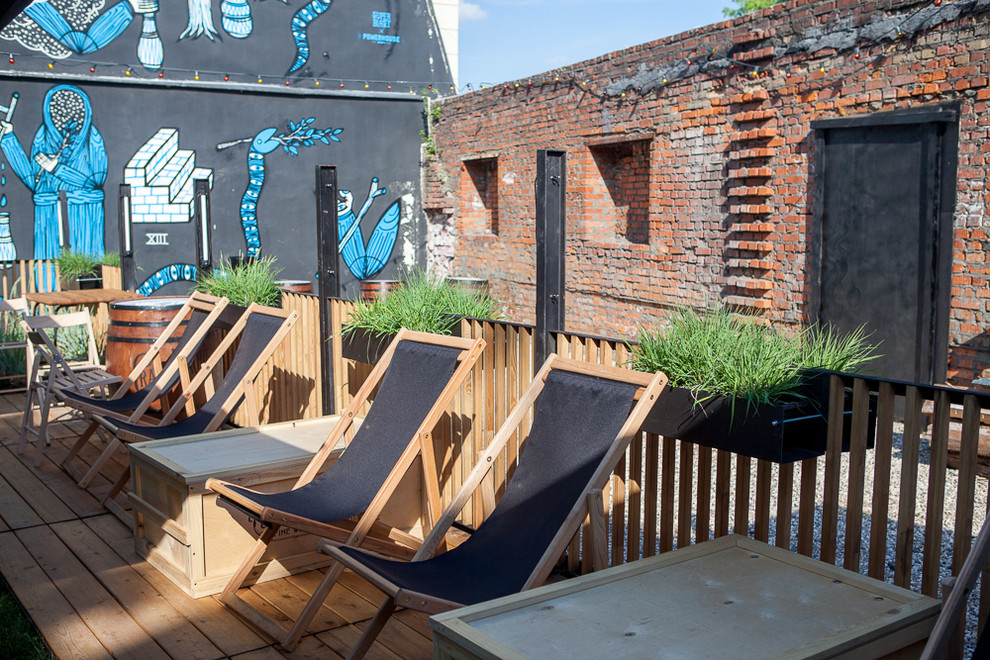 Озеленение летней веранды Dewar's Powerhouse