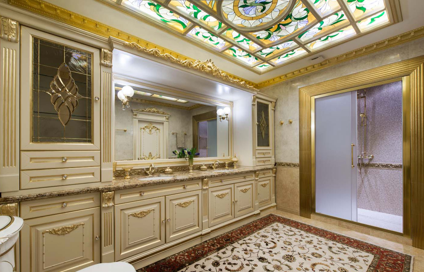 "Нескромное обаяние"