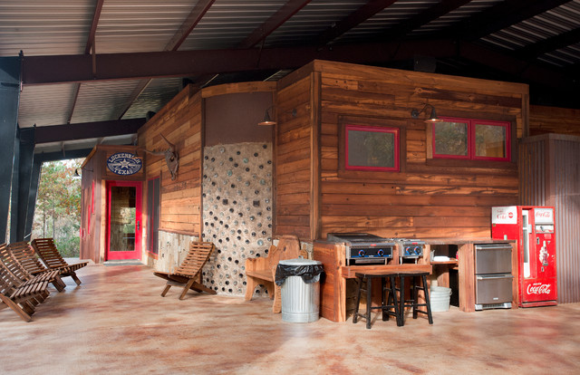 Rustic Modern New Construction rustic-patio