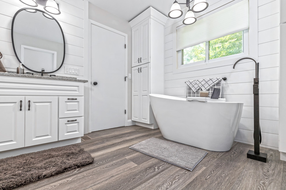 Lake Bathroom & New Flooring update