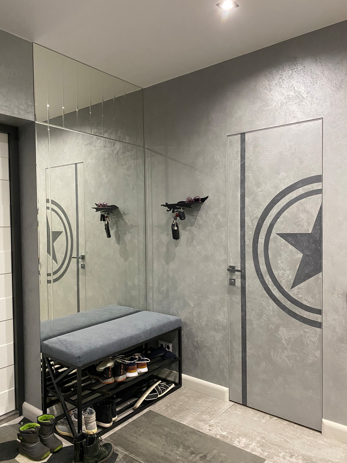 Рубин Марвел фото