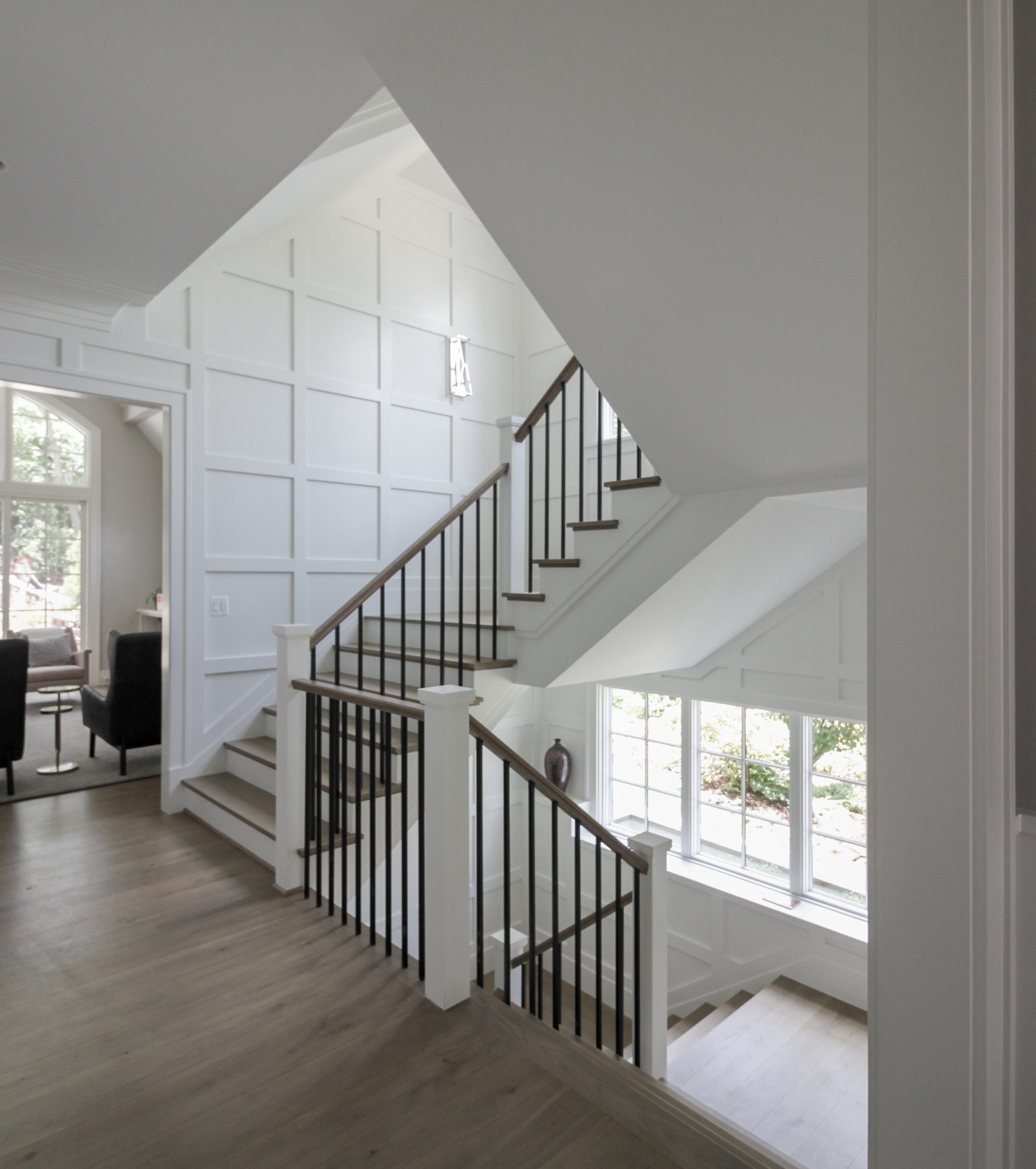 87_Welcoming and Functional Contemporary U-shaped Staircase, Arlington, VA 22207