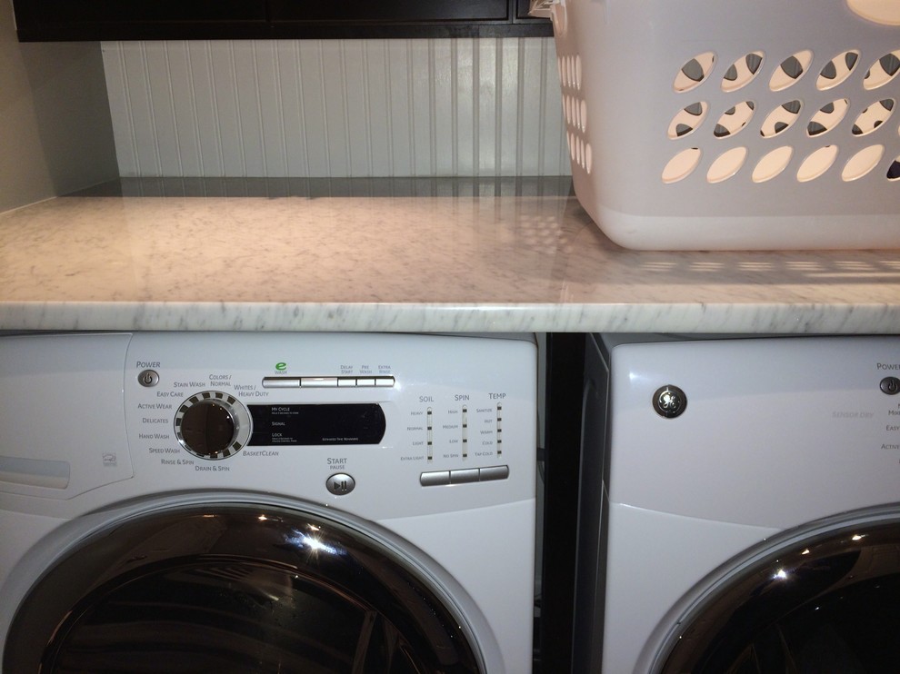 Walker bath & laundry