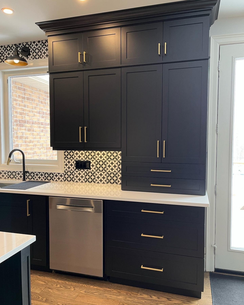 Inspiration for a transitional kitchen remodel in Toronto