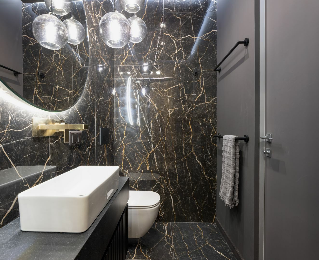 Реализация мебели на ул. Белинского