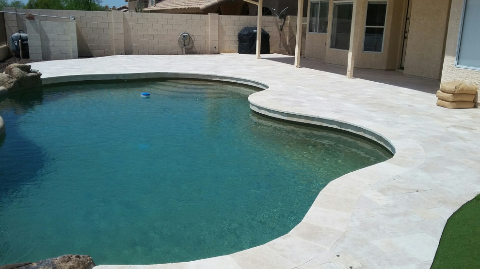 Transitional pool photo in Phoenix