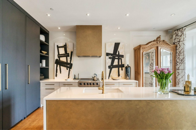 Interiorismo y decoraci&oacute;n  House R&M modern-kueche