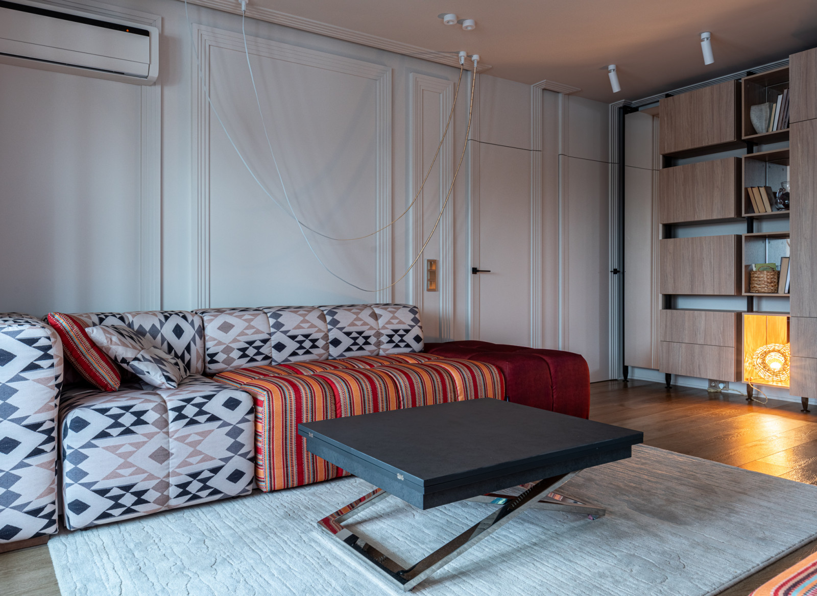 "Квартирный вопрос", Гостиная