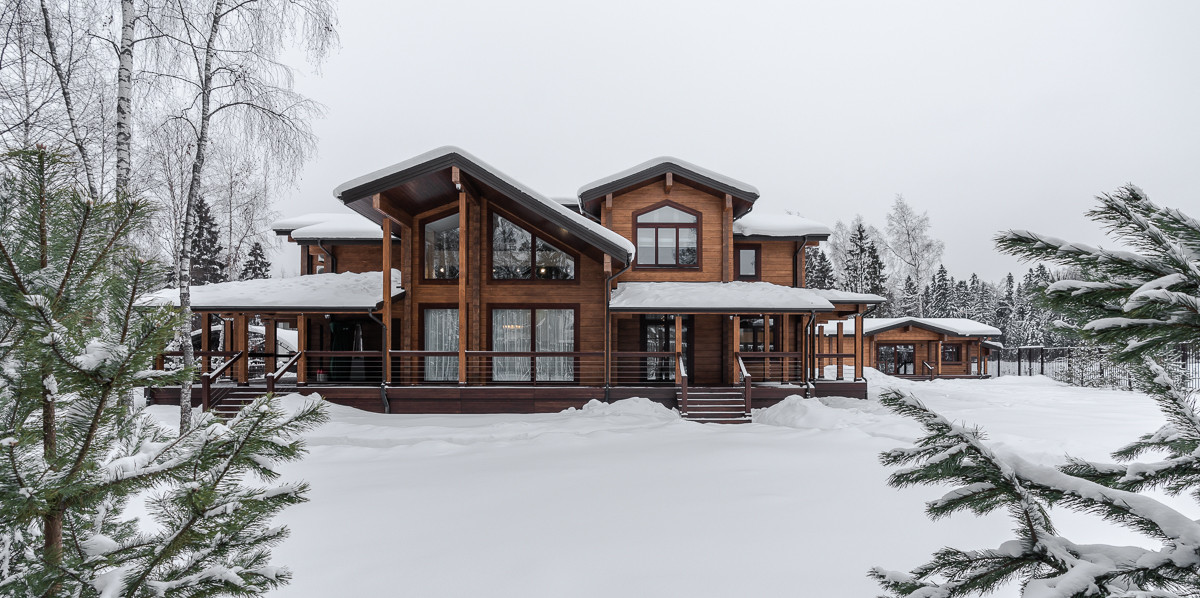 Зимняя усадьба