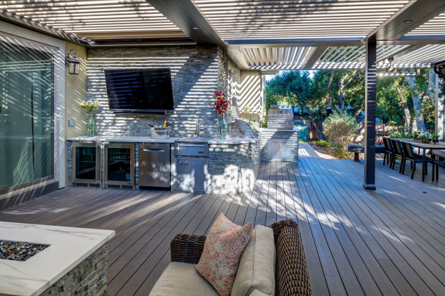 Outdoor Kitchen fusion-deck