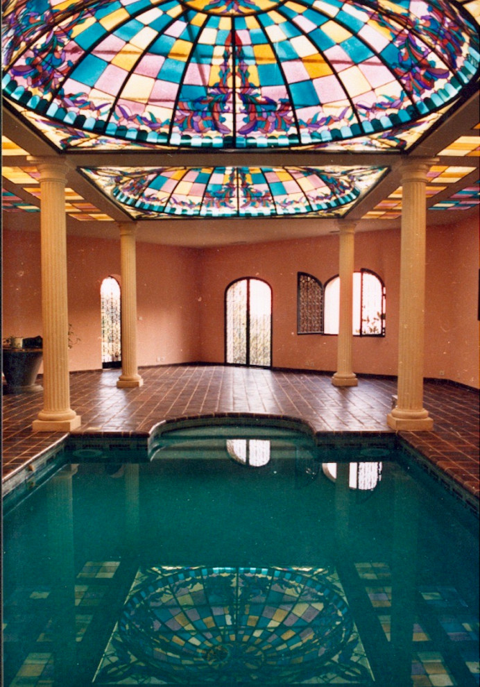 Large traditional pool in Paris.