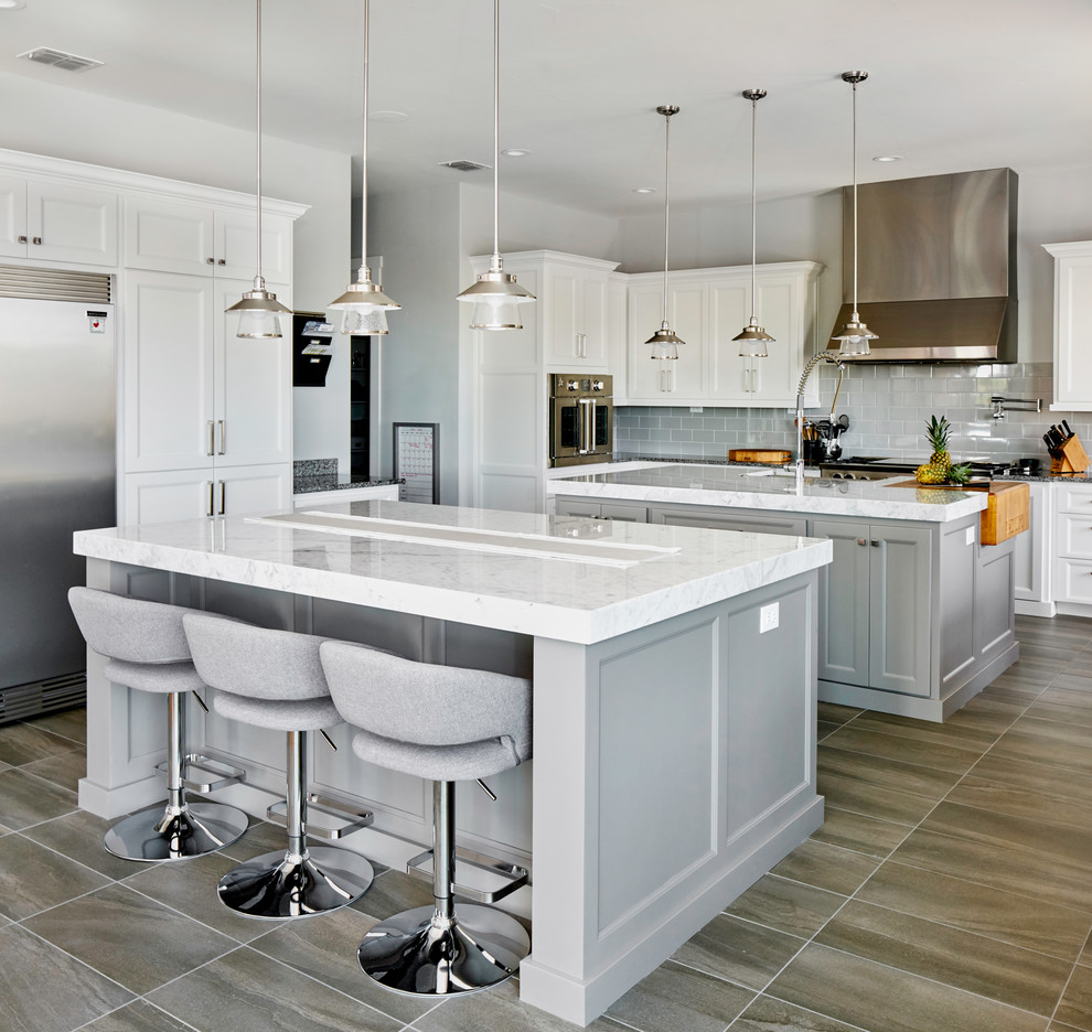 Kitchen - transitional kitchen idea