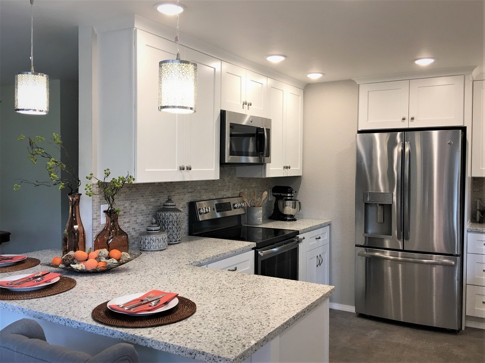 Inspiration for a mid-sized transitional kitchen remodel in Seattle