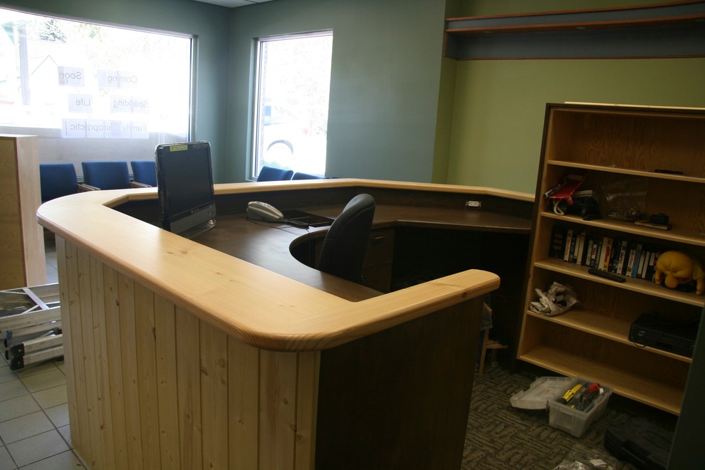 Desks and built ins