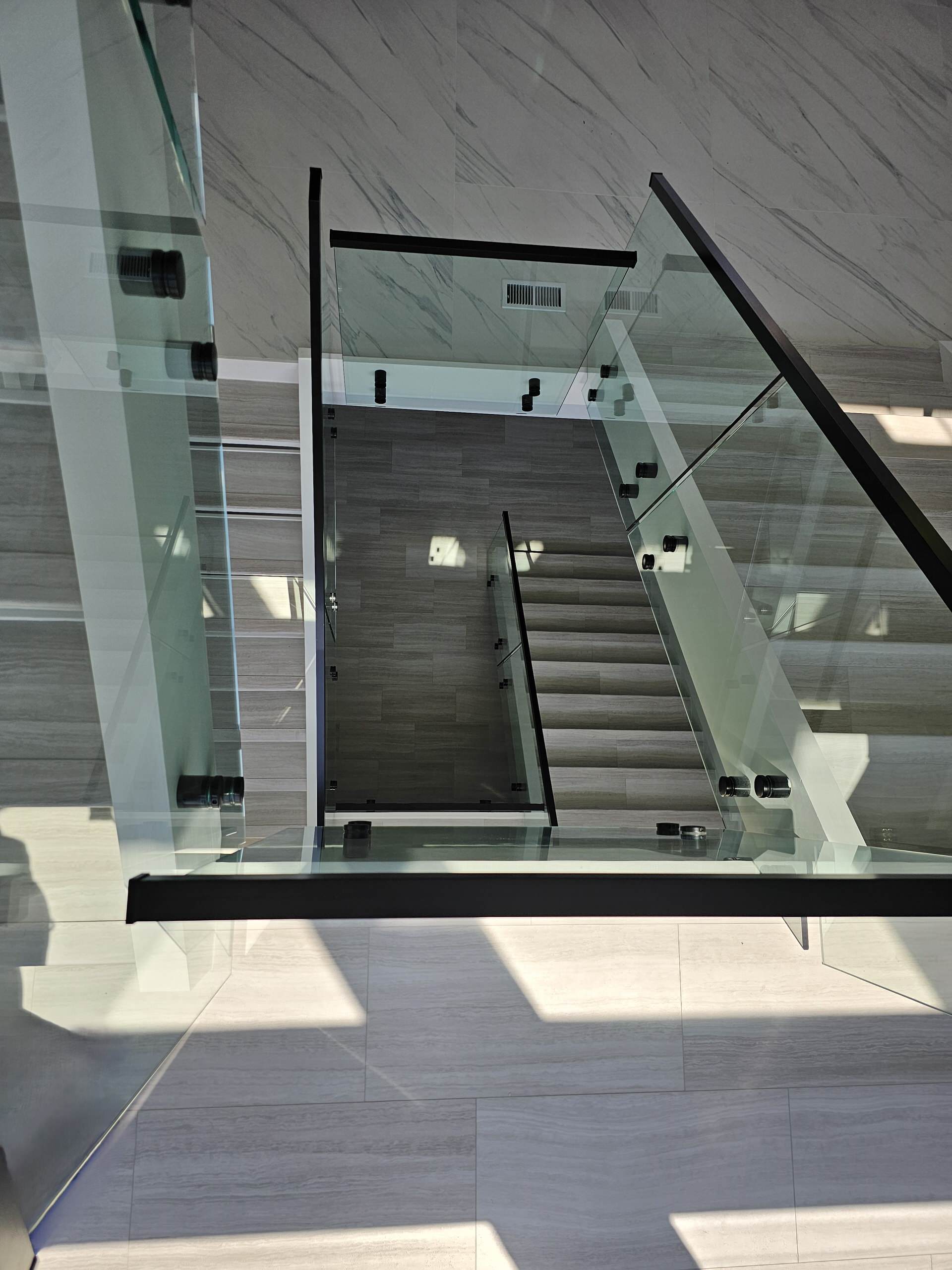 125_Modern Open Rise Stair with Glass Balustrade, Aldie, VA 20105