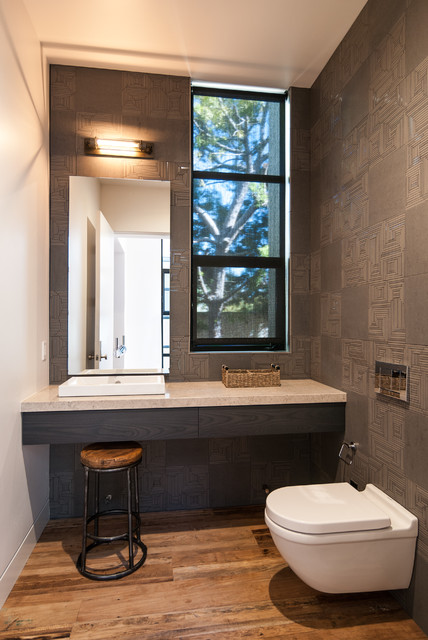3 Steps Residence contemporary-bathroom