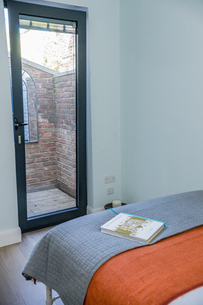 36 Cobbold road - Erection of a single storey side and rear extension + Refurb