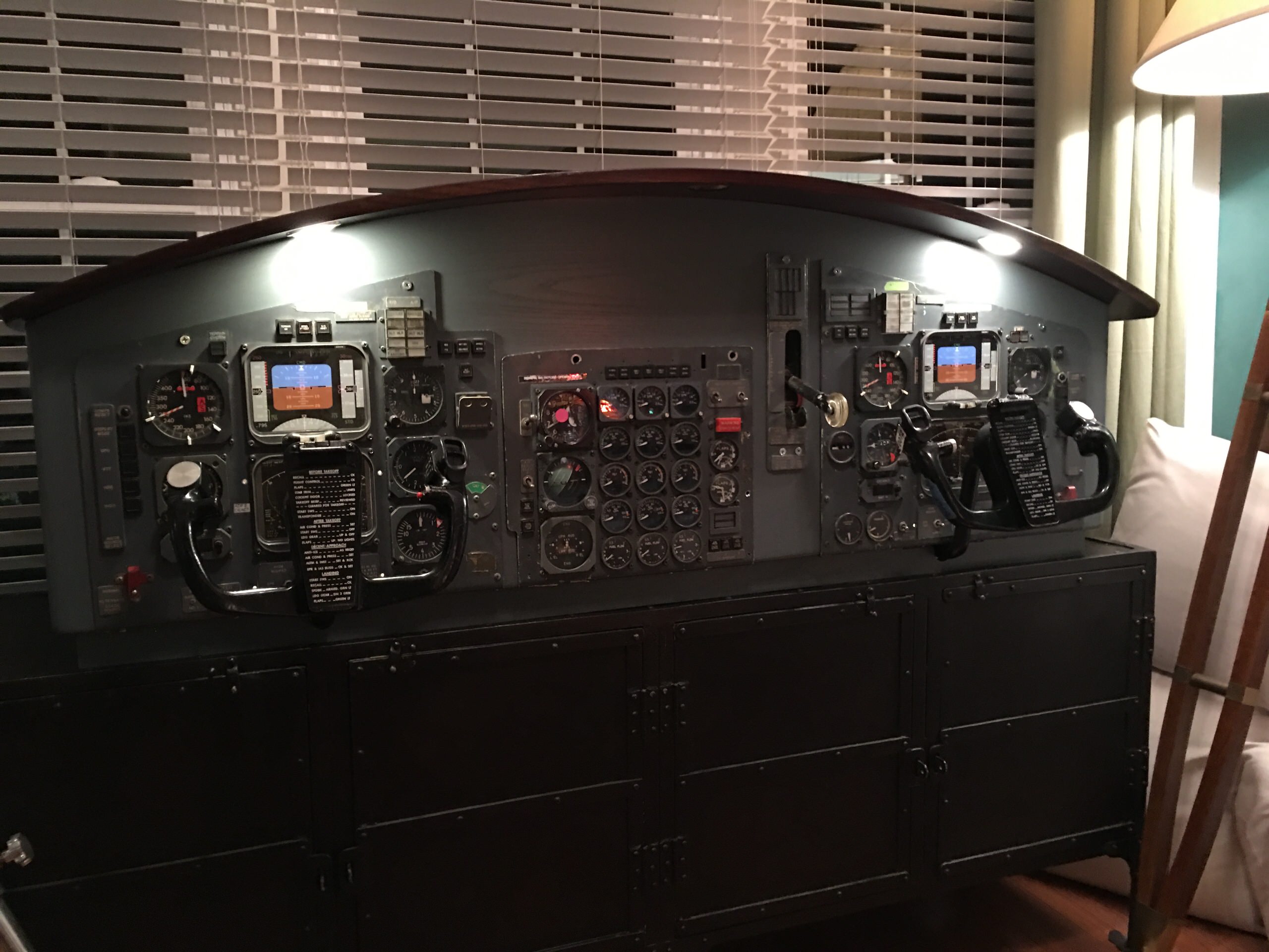 Boeing 727 Instrument Cabinet