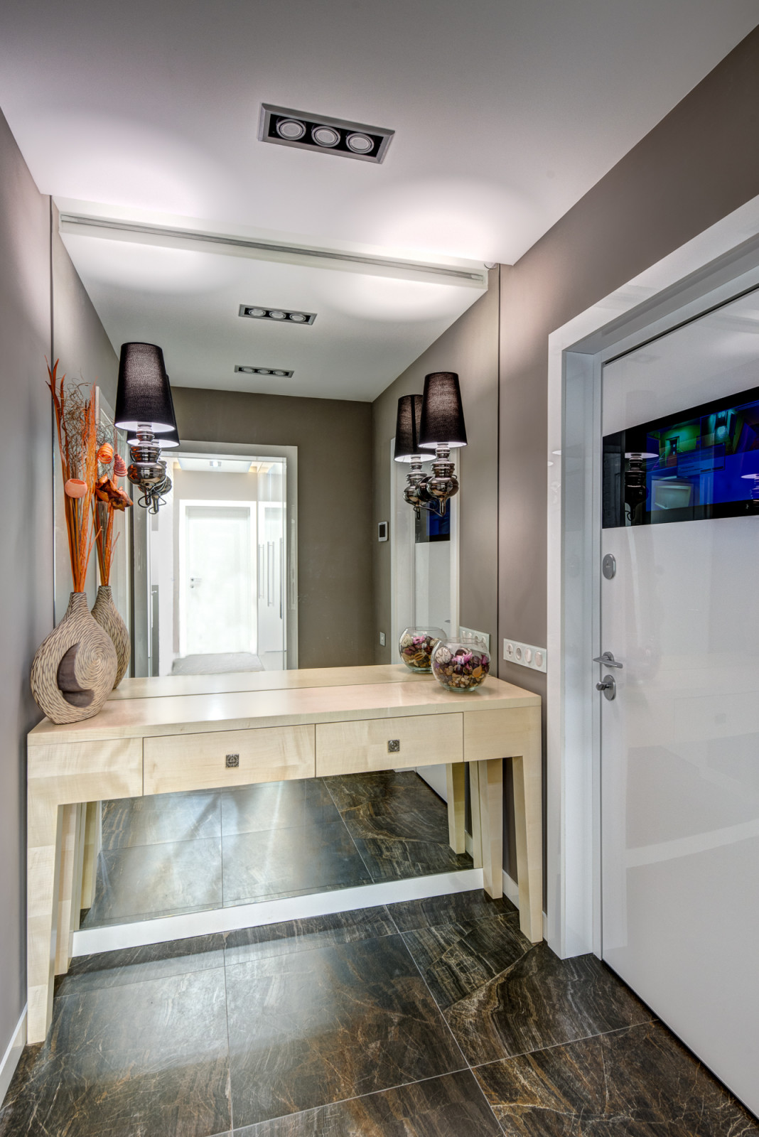 Квартира 93 м2