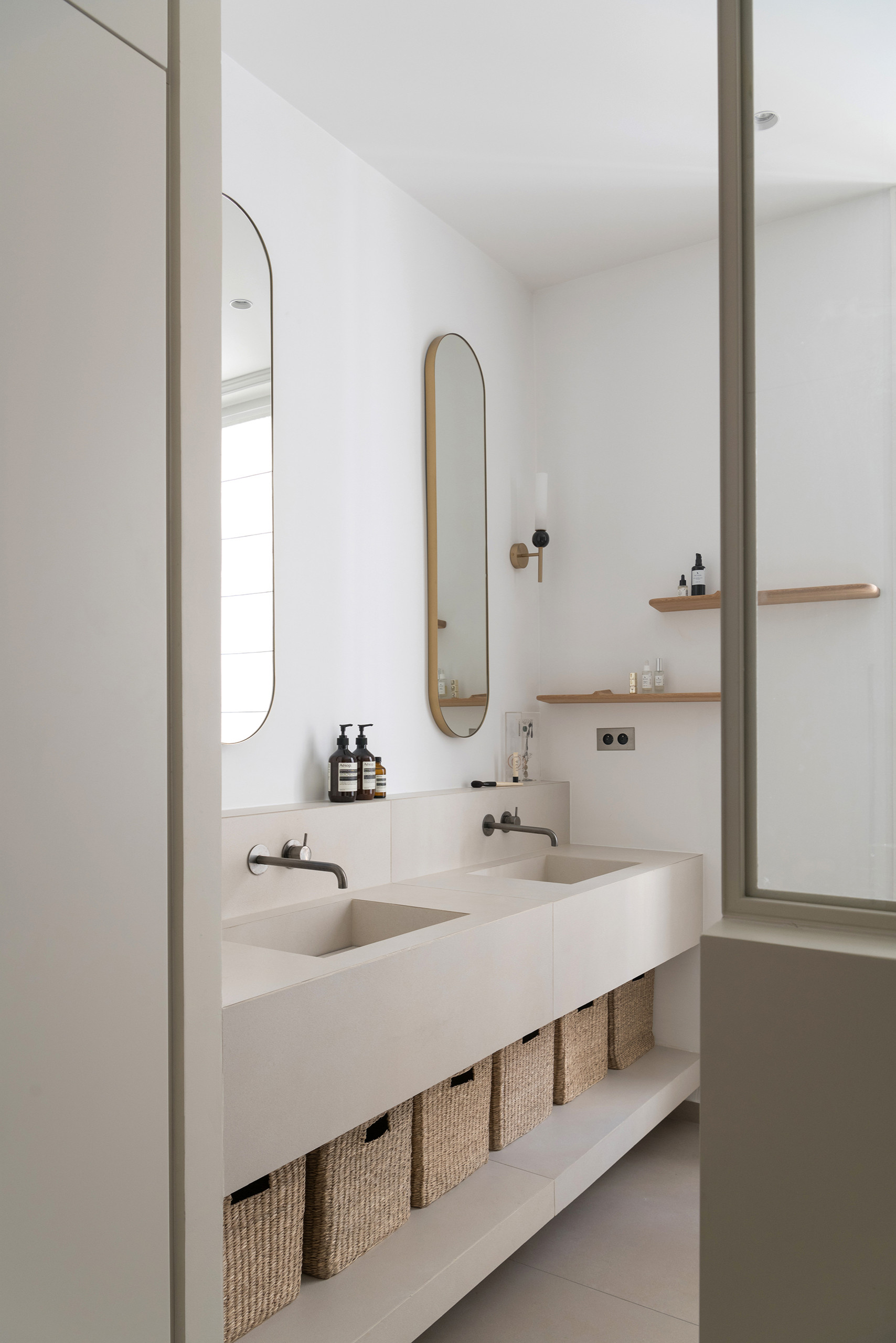 Lavabo double vasque art déco à Moyenneville-Oise | Clasf maison-jardin