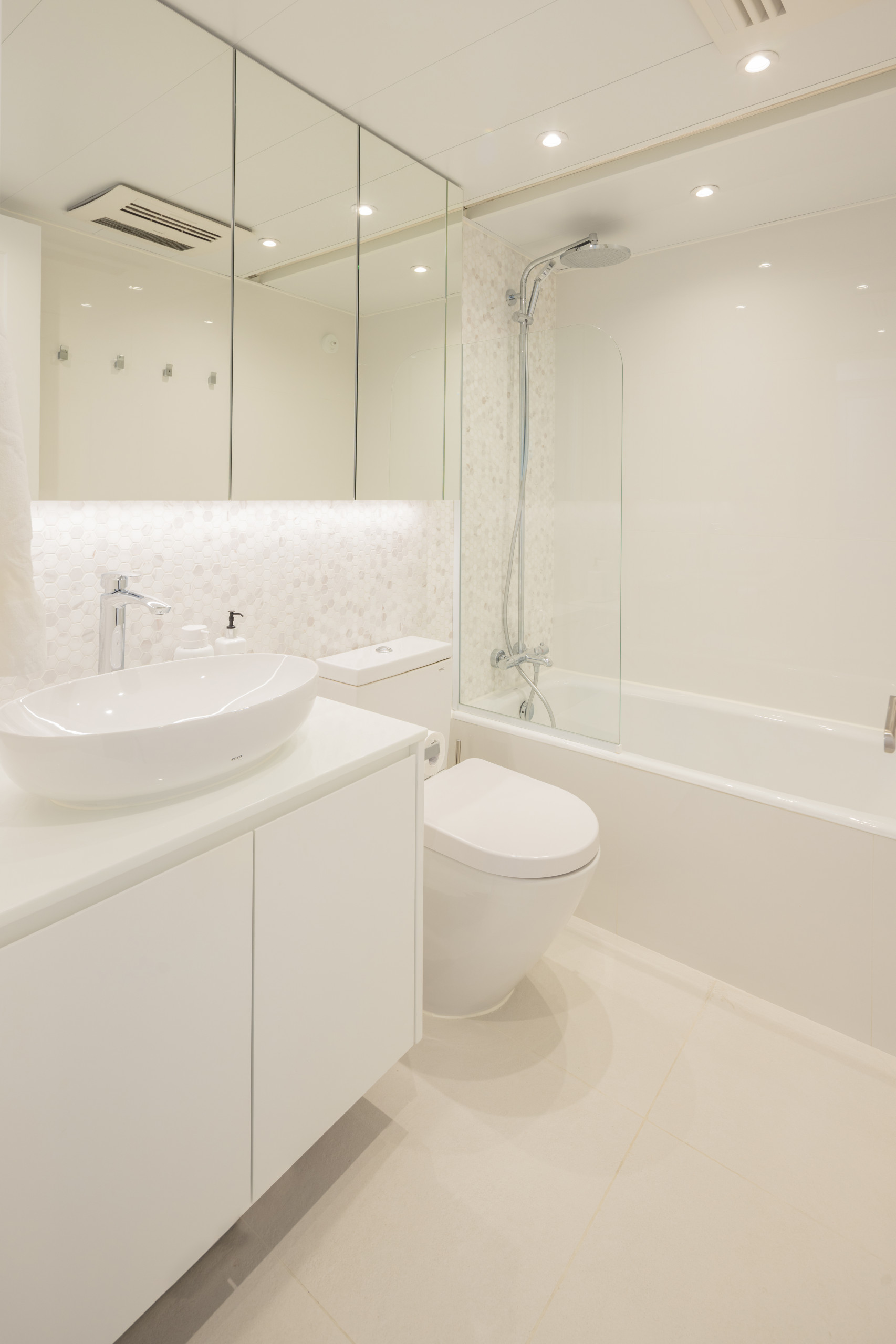 15D Chianti Discovery Bay