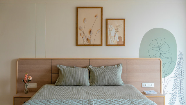 Master bed transitional Design klassisch-modern-schlafzimmer