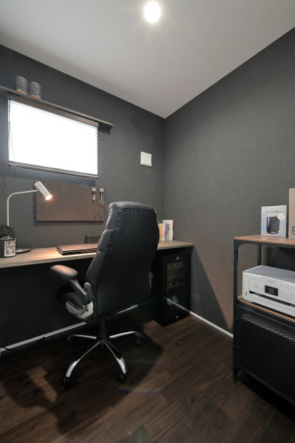 M様邸 arbeitszimmer