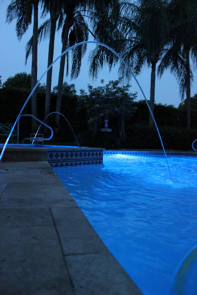 Pool - transitional pool idea in Miami