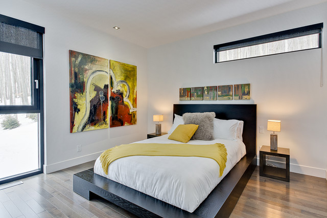 Bromont contemporary-bedroom