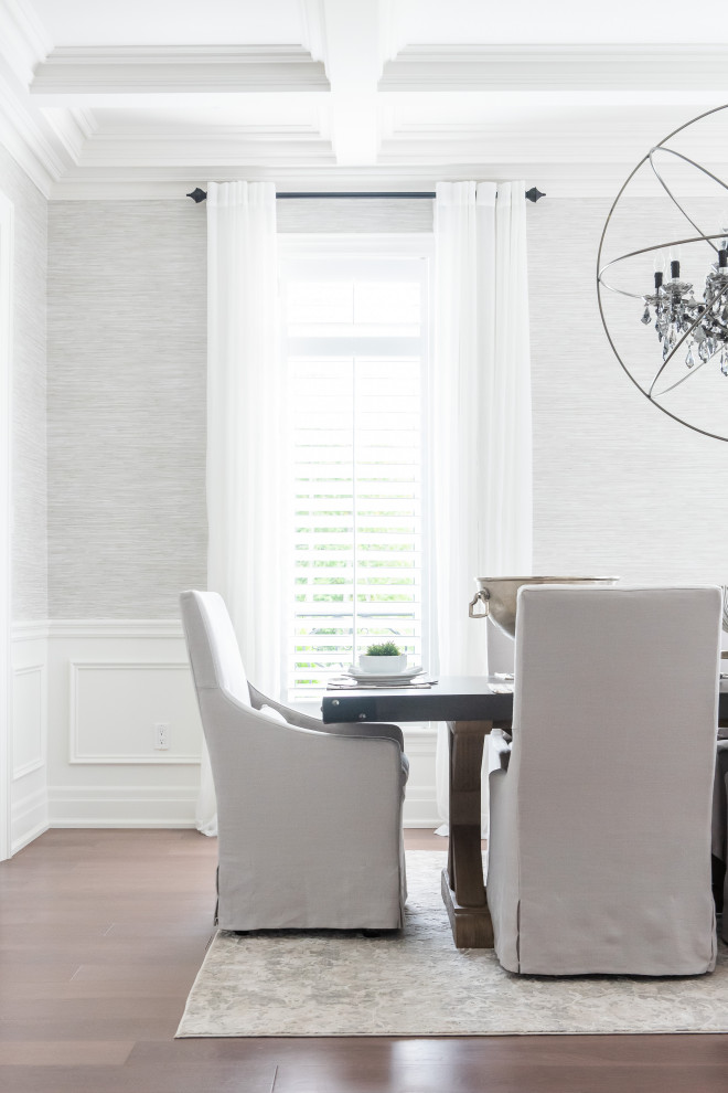 Home design - transitional home design idea in Toronto