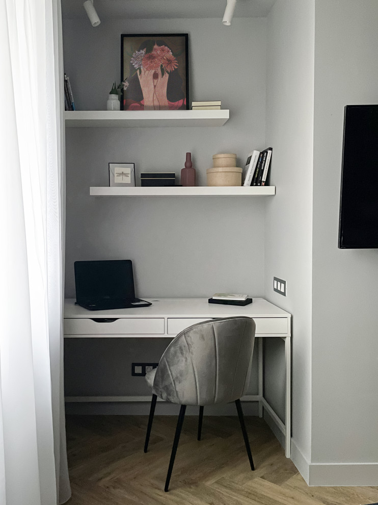 Реализация спальни в проекте трехкомнатной квартиры г. Люберцы ул. Юности