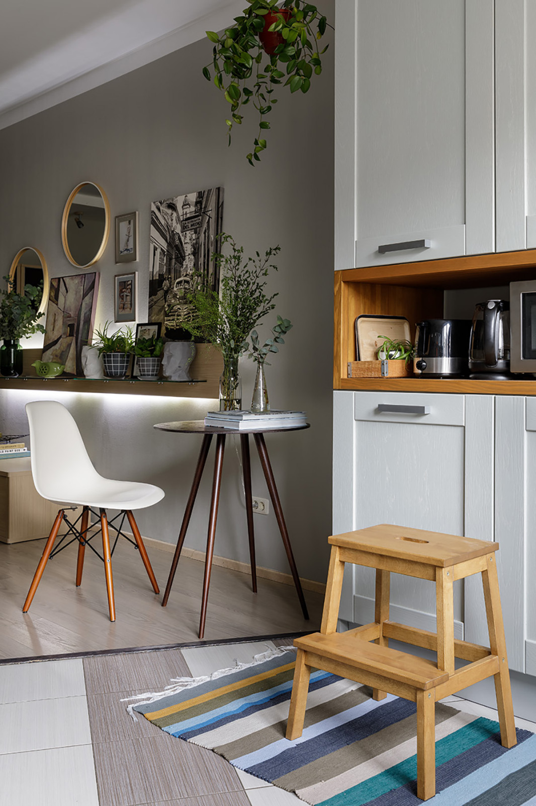 Кухня-гостиная в трехкомнатной квартире