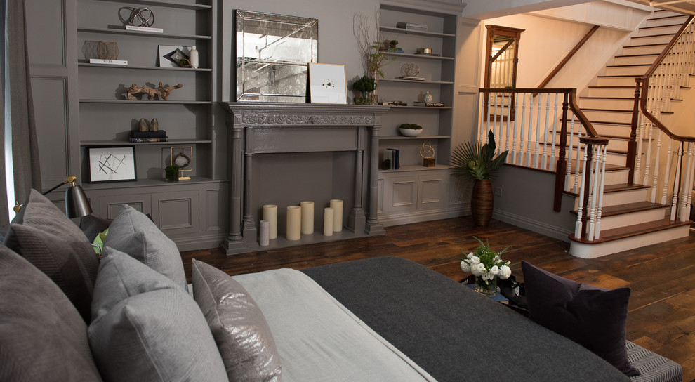 Bedroom - transitional bedroom idea in Austin