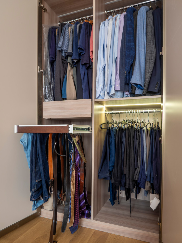 Стильный шкаф в спальню