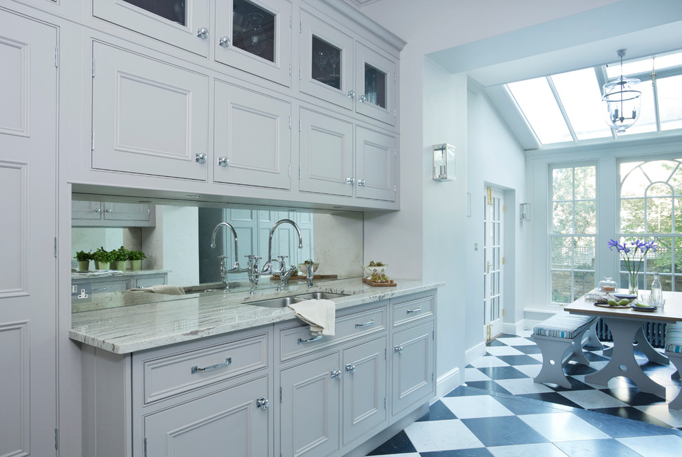 This is an example of an expansive traditional kitchen in London.